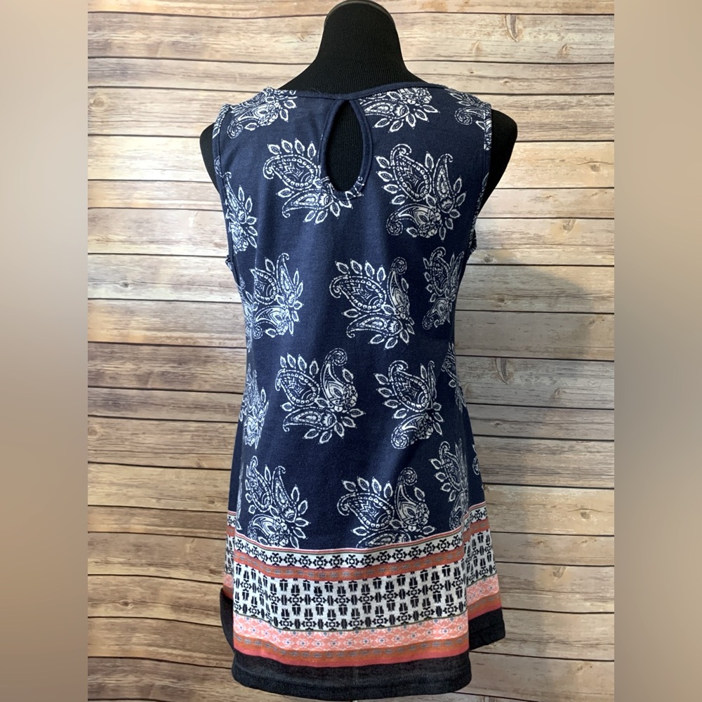 Weekend Tunic Top - Picture 2 of 4